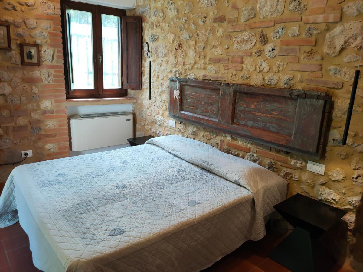 Agriturismo Casanova Di Pescille Сан-Джиминьяно Экстерьер фото