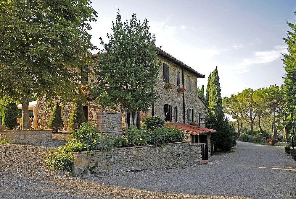 Agriturismo Casanova Di Pescille Сан-Джиминьяно Экстерьер фото