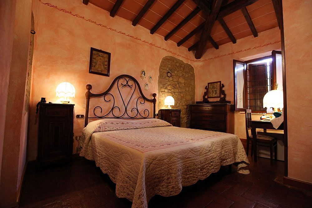 Agriturismo Casanova Di Pescille Сан-Джиминьяно Экстерьер фото
